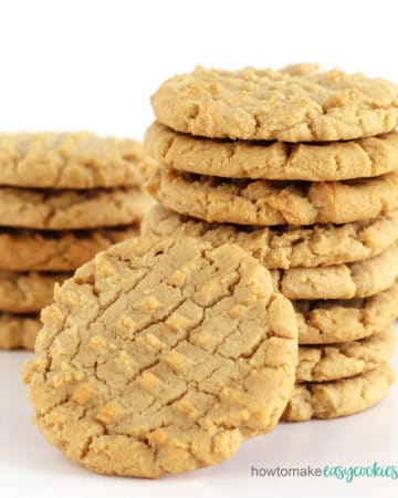 classic peanut butter cookies with criss-cross pattern