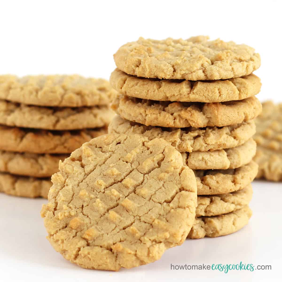 classic peanut butter cookies with criss-cross pattern