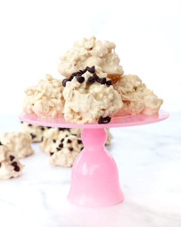 no bake avalanche cookies with white chocolate and peanut butter