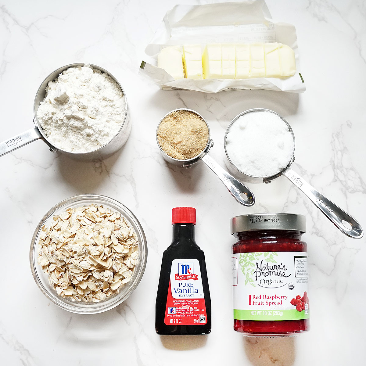 ingredients: flour, oatmeal, raspberry jam, butter, sugar, vanilla extract