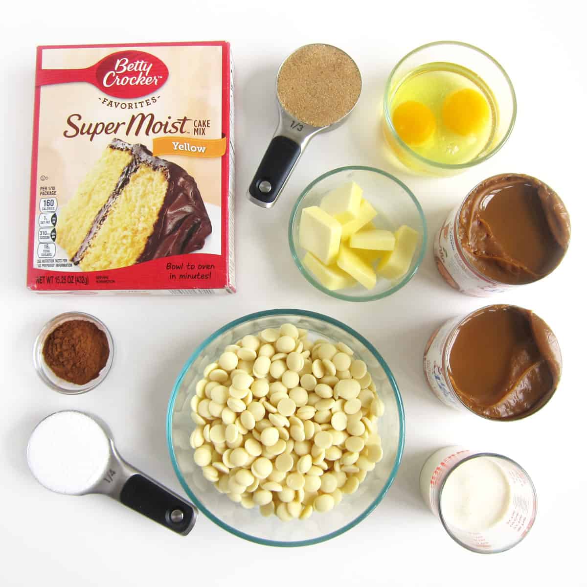 ingredients for cake mix caramel snickerdoodle cookie bars