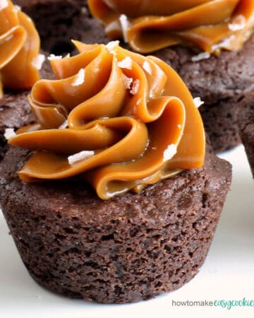 chocolate cookie cups with salted caramel