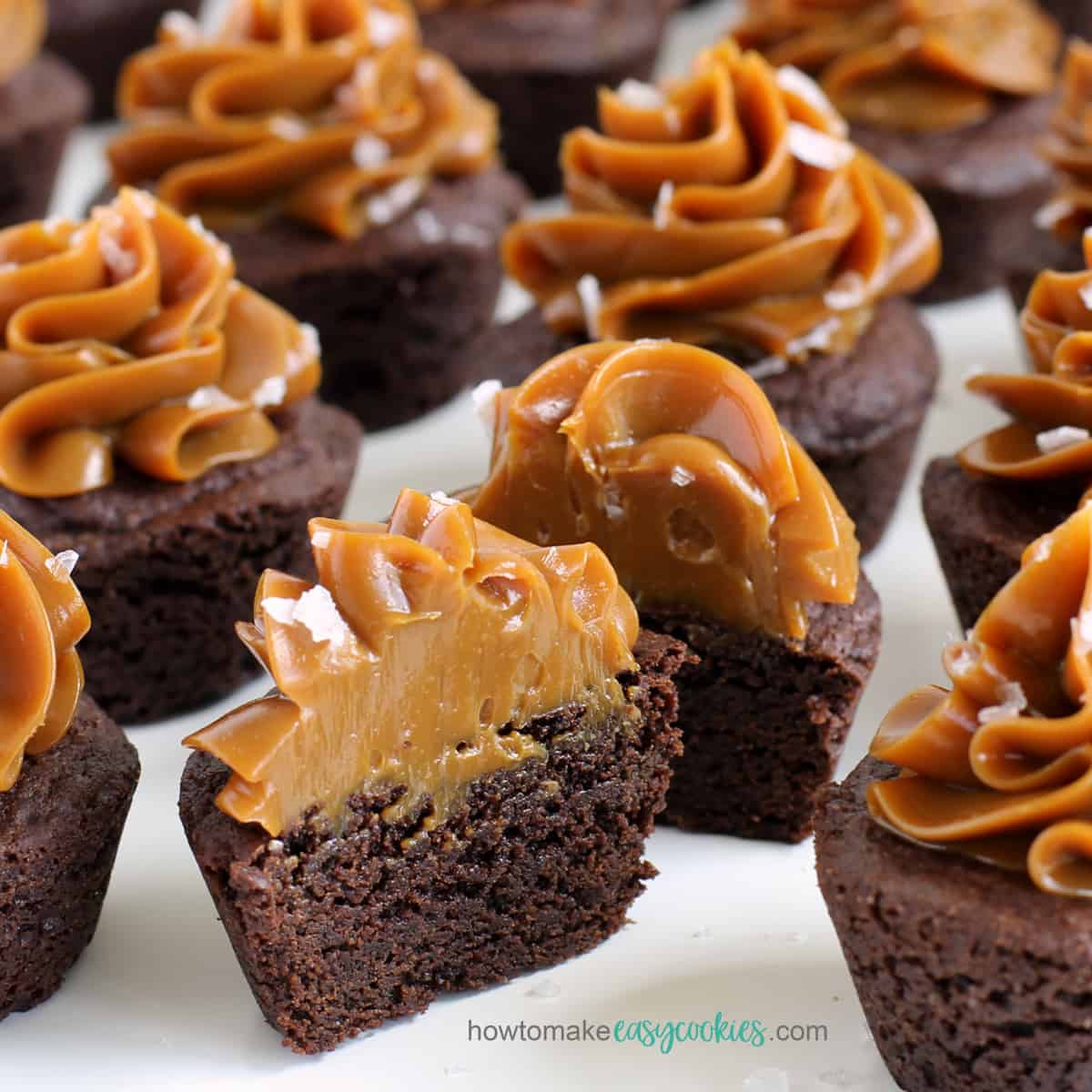 chocolate salted caramel cookie cups